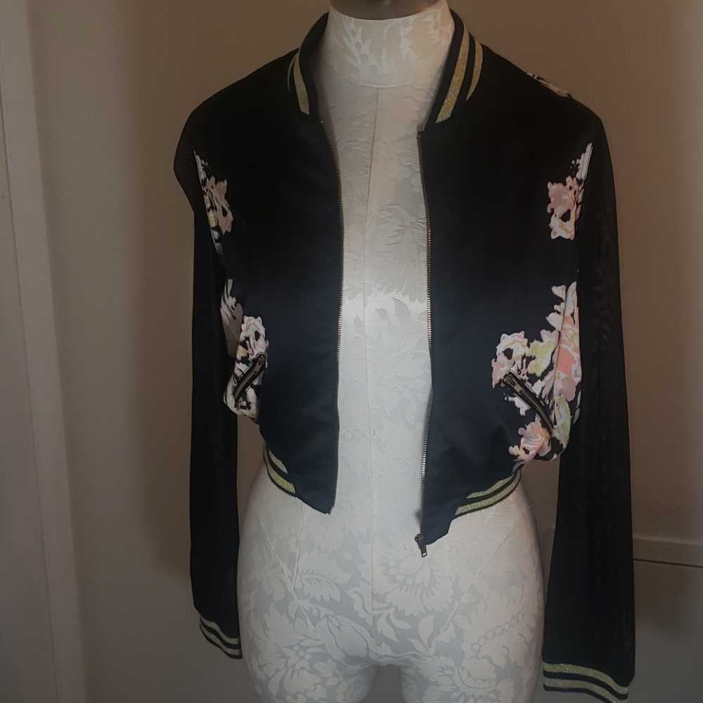 Jacket - Picture 4 of 7